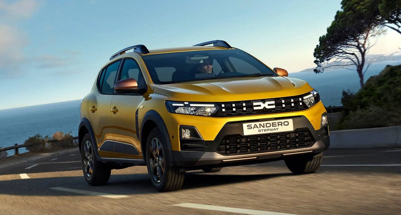 Dacia Sandero stepway in gelb auf Straße