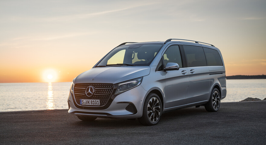 Mercedes-Benz V-Klasse in silber, Frontansicht