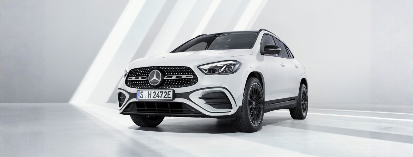 Mercedes-Benz GLA in weiß, Frontansicht