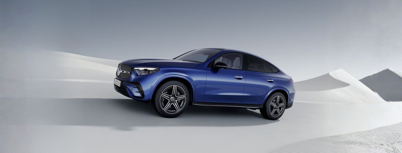 Mercedes-Benz GLC Coupé in blau, Seitenansicht